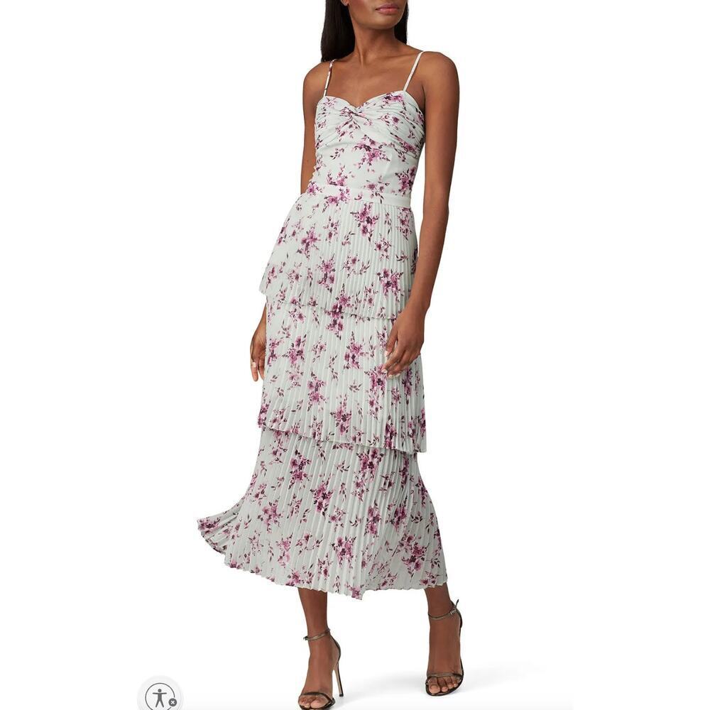 ML Monique Lhuillier Tiered Pleated Dress